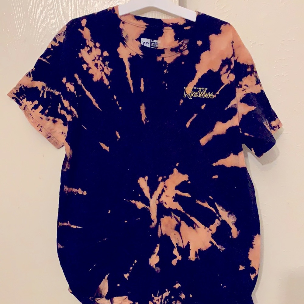 Reckless bleached tee 👌